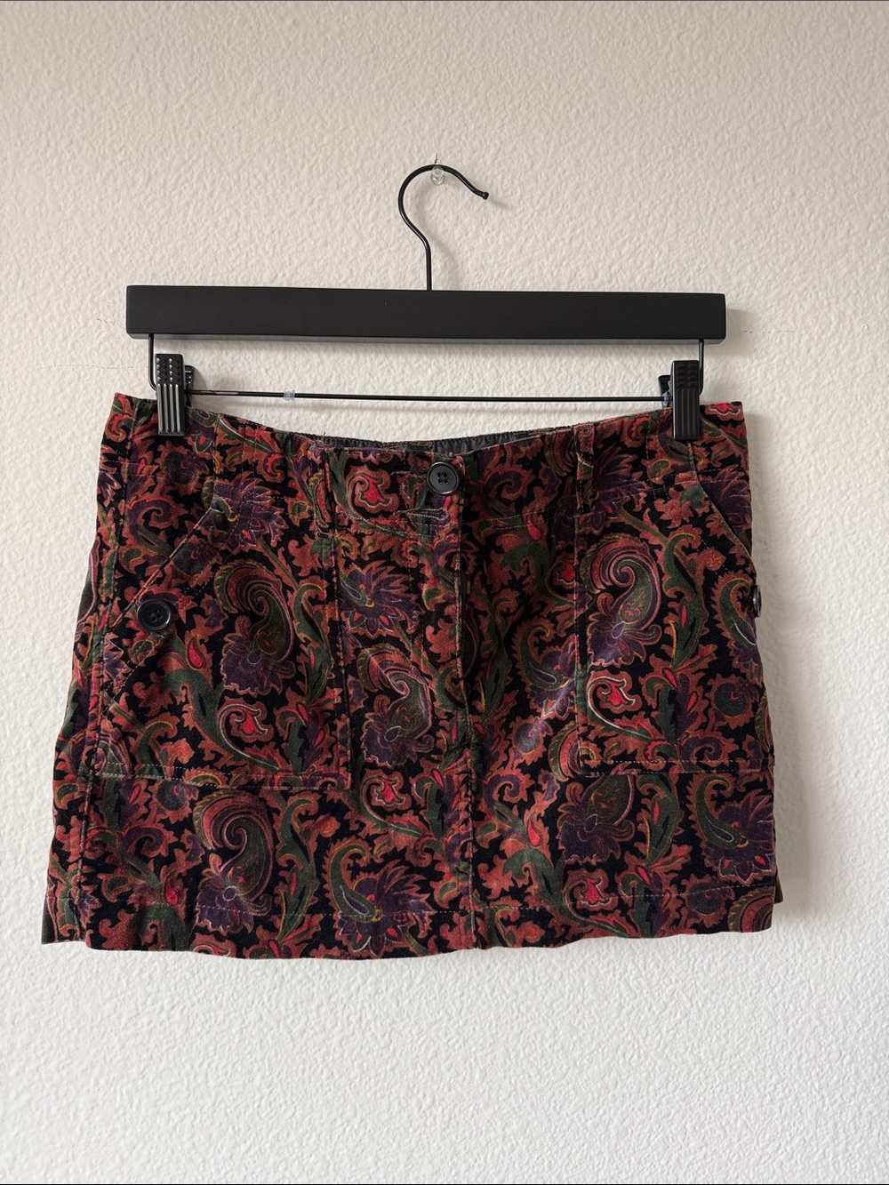 Vintage 70s Paisley Velvet Mini Skirt Red Black Green 100% Cotton Size 6